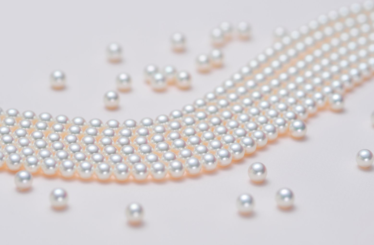 Pearl (Moti) Gemstone
